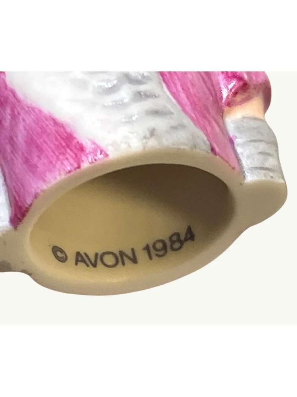 Avon 1942 American Fashion Thimble Handpainted Porcelain Collectible With Box